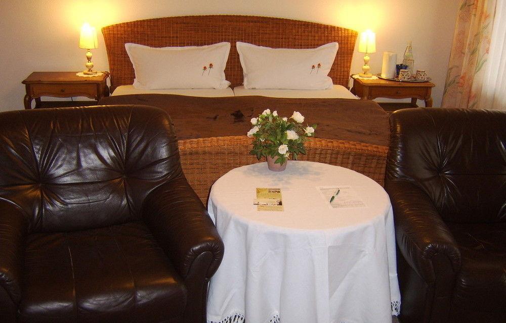 Fachbach Star Hotel מראה חיצוני תמונה