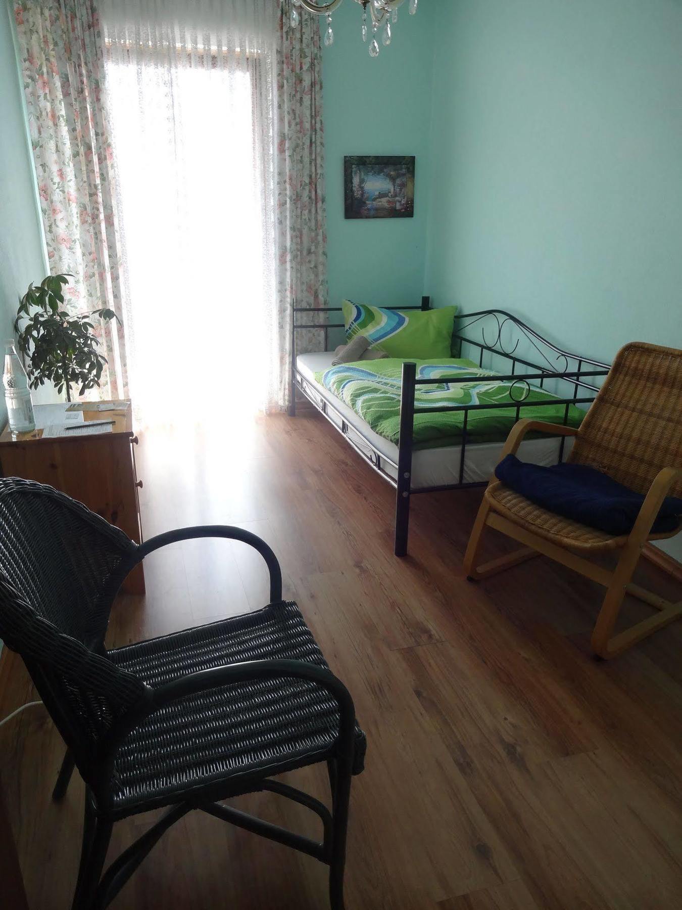 Fachbach Star Hotel מראה חיצוני תמונה