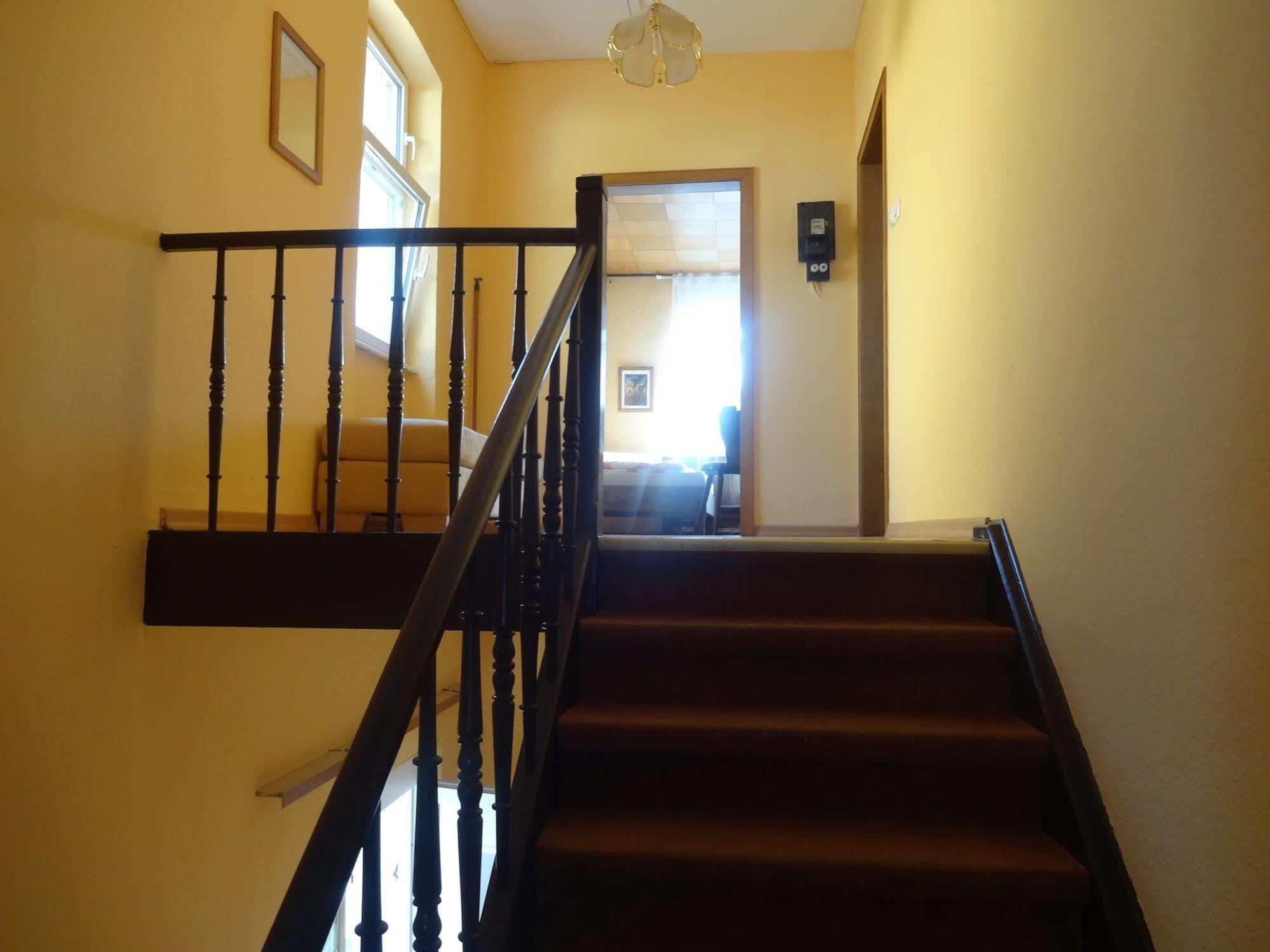 Fachbach Star Hotel מראה חיצוני תמונה