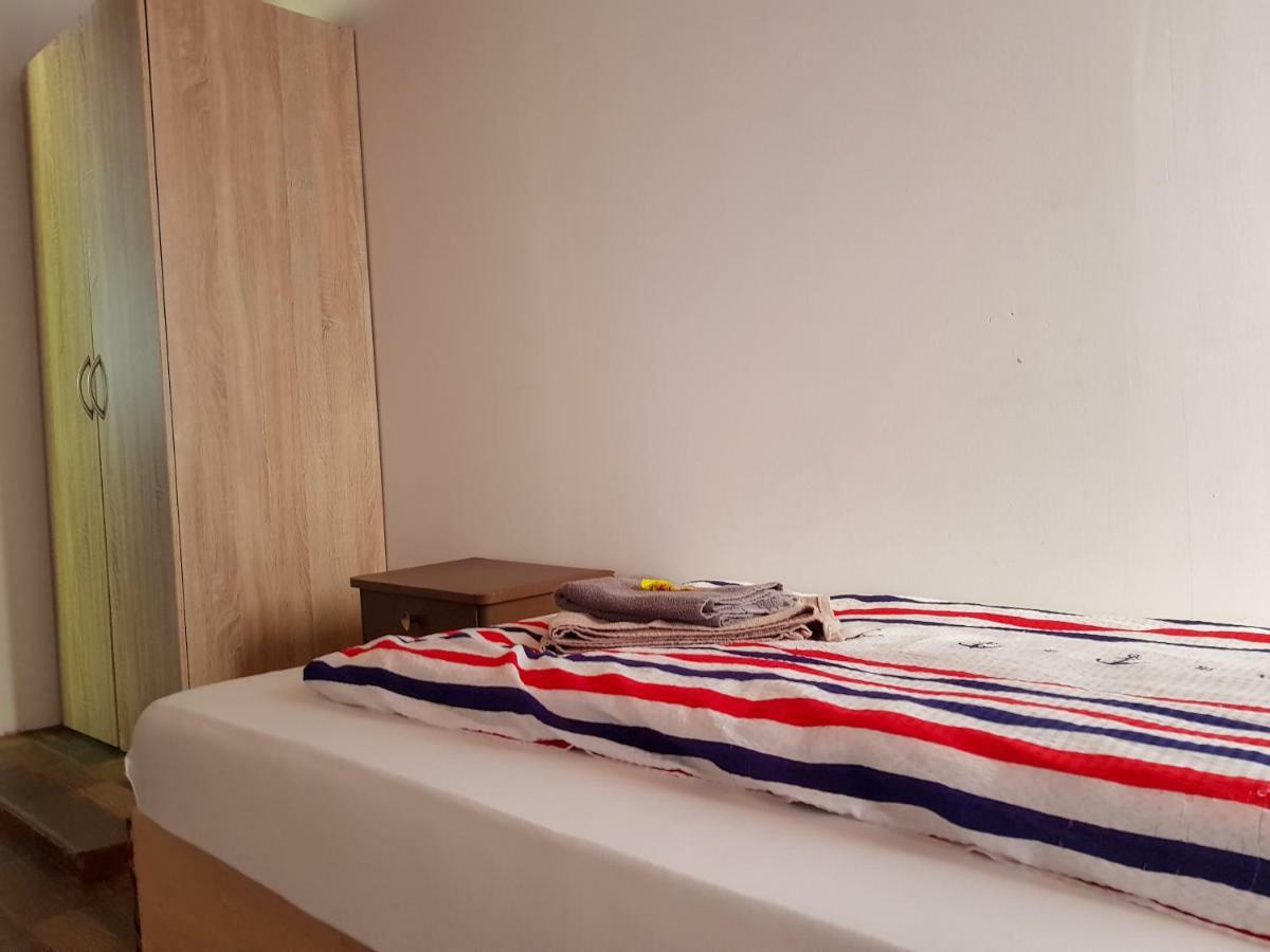 Fachbach Star Hotel מראה חיצוני תמונה
